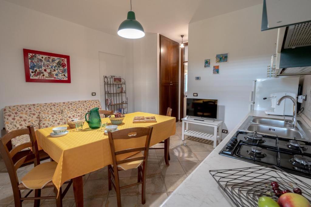 Iushi House Apartment Vasto Luaran gambar